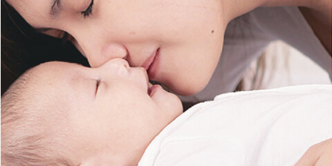 プレミアムインテリアコーティング　「水性」だからお子さまにも安全