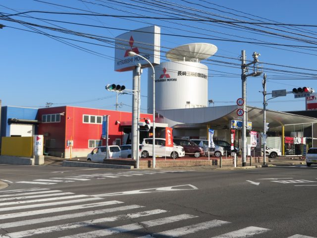 長崎三菱自動車販売株式会社　女神店